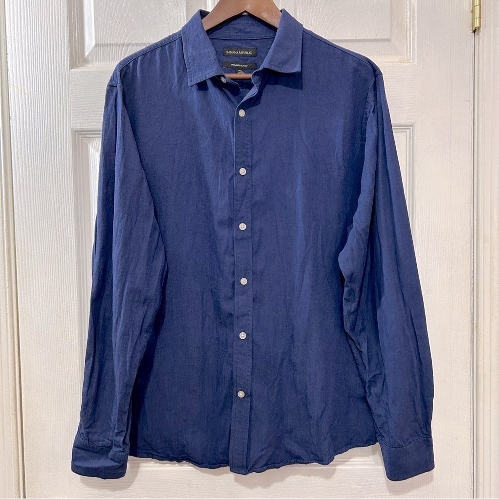 Banana Republic Untucked Slim Fit Men's Button Down Shirt Blue Navy Size XL